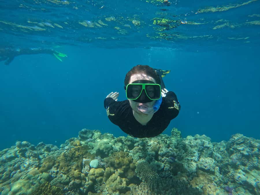 Airlie Beach: Great Barrier Reef & Whitehaven Beach Tour - Whitehaven Beach: 2 hours of pure sand and sea