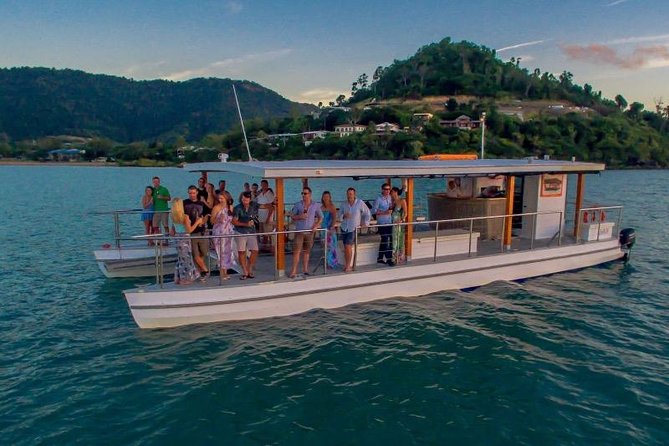 Airlie Beach Sunset Cruise - What the onboard atmosphere is like: music, photos, and the crowd mix