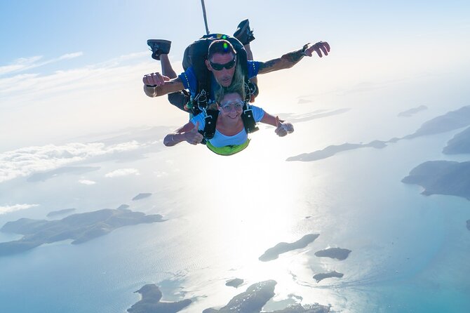 Airlie Beach Tandem Skydive Over the Whitsunday Islands - Instructors and Safety: What You Can Expect From the Team