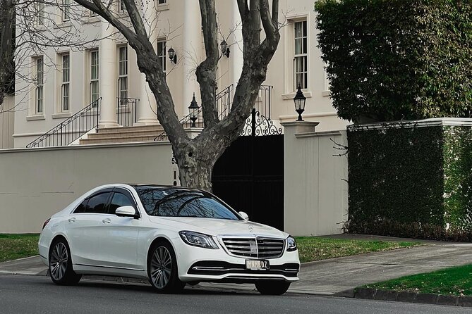 Airport Transfers - Chauffeur Car & Limo Services of Melbourne - Timing: When 30 to 50 Minutes Is Perfect (and When It’s Not)