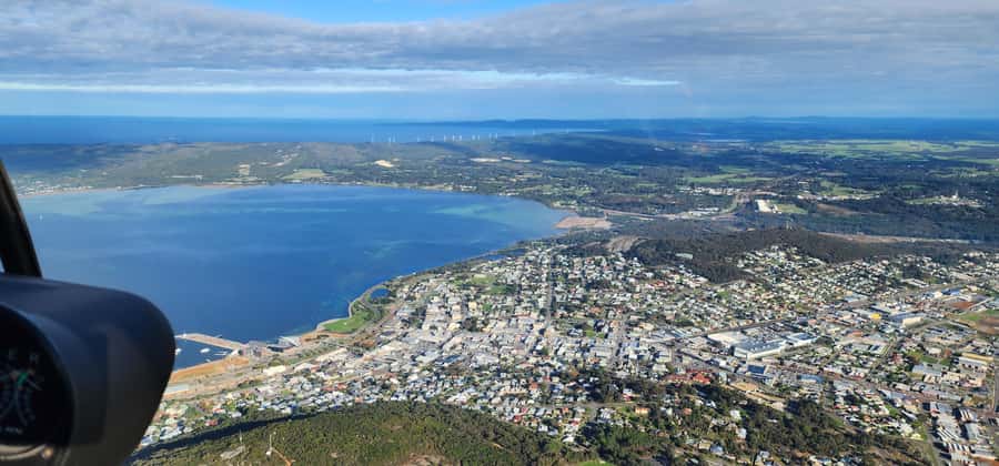 Albany: 60 min scenic helicopter flight - Albany from the air: what makes this 60 minutes special