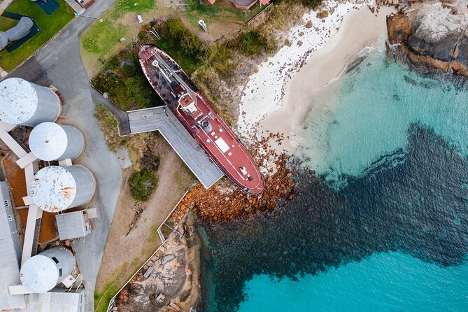 Albany's Whale Story - Princess Royal Harbor to King George Sound: the drive that sets the tone