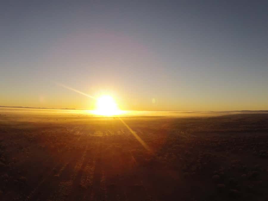 Alice Springs: Early Morning Hot Air Balloon Flight - The Landing: Help the Crew or Just Enjoy the Calm