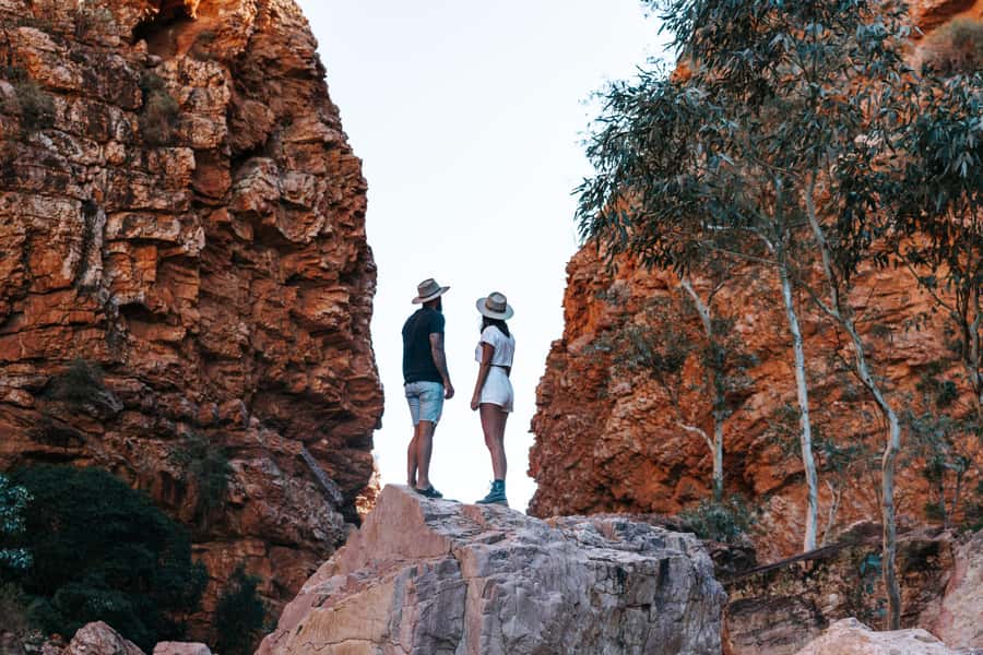 Alice Springs: West MacDonnell Ranges Day Tour with Lunch - Quick hits before you go