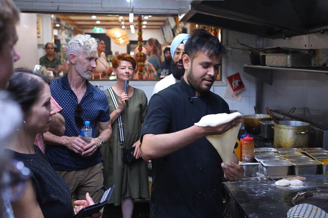 All Inclusive Twilight Nights Little India Half Day Tour - Liquor tasting plus clothing try-ons: the confident start
