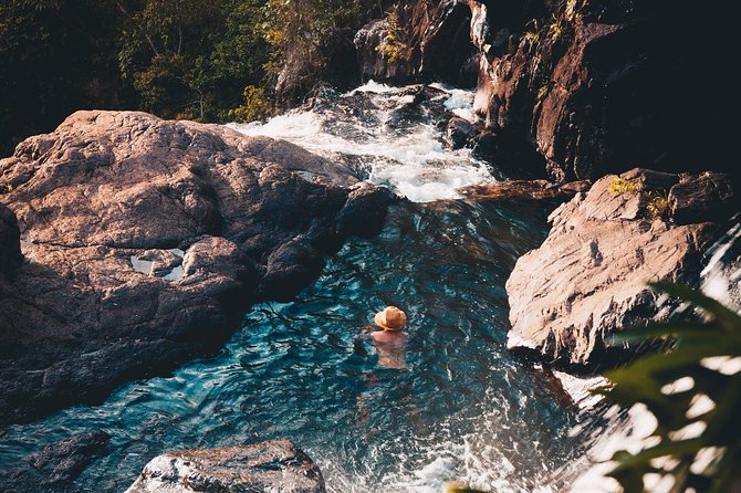 All-Inclusive Waterfall Explorer Day Trip from Airlie Beach - Getting to Cedar Creek Falls: quick ride, big nature payoff