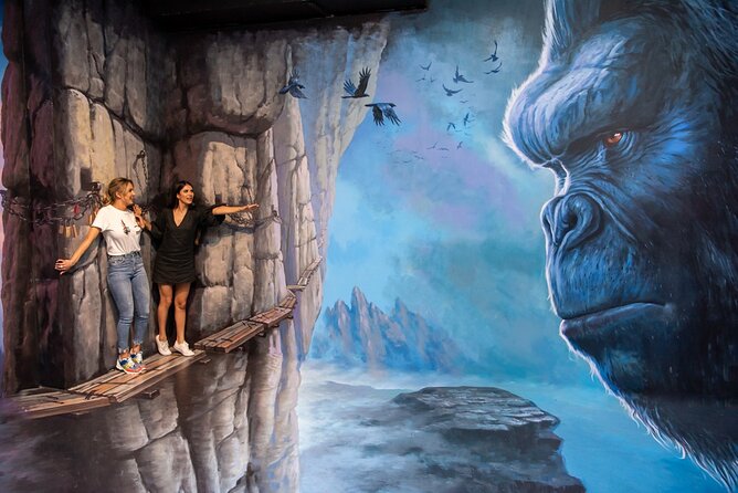 ArtVo Immersive Gallery Experience - Your visit flow: quick intro, then freedom to roam
