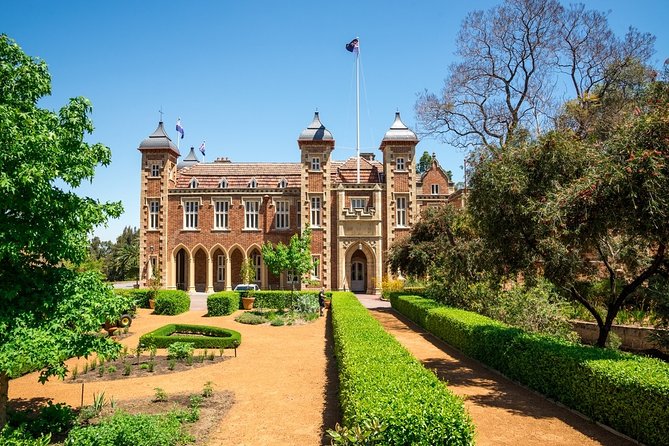 Astonishing Scavenger Hunt: Perched On A Swan - Start at 11 Barrack Square: Stirling Gardens, State Theatre, and Yagan Square