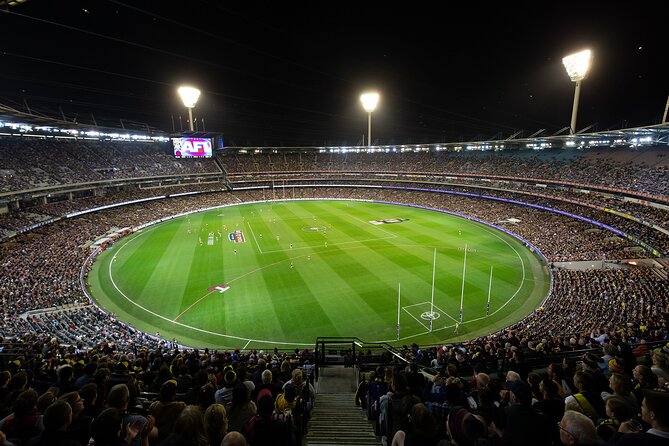 Aussie Football MCG Matchday Experience with a Local - Getting your bearings at Birrarung Marr and Fed Square