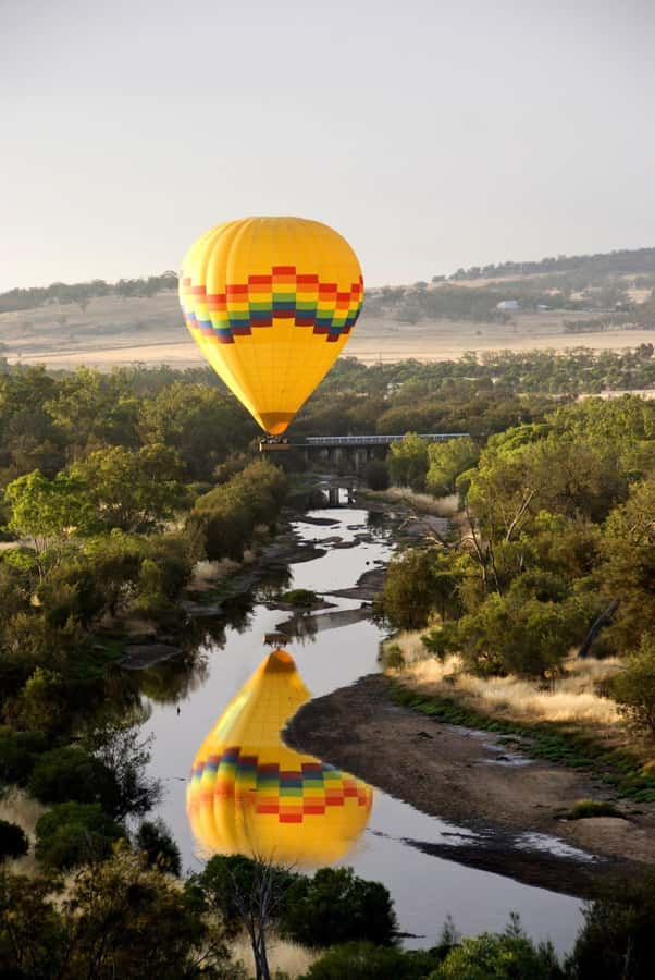 Avon Valley: Hot Air Balloon Flight - Watching the balloon inflate: the moment most people remember