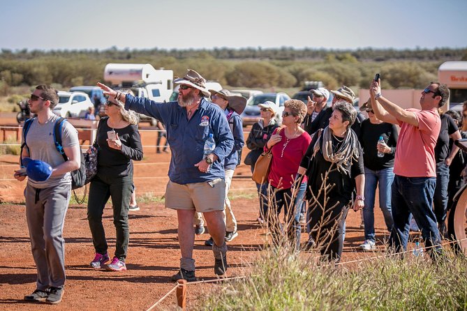 Ayers Rock Day Trip from Alice Springs Including BBQ Dinner - Erldunda Roadhouse stop: breakfast options before the real heat