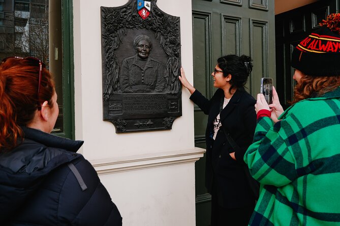 Badass Women of Melbourne Walking Tour - Parliament House of Victoria: when power meets the people who were often left out