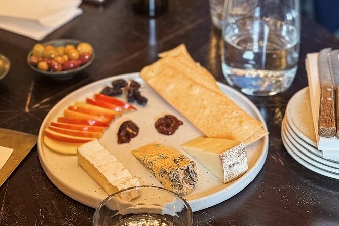 Ballarat Foodie and Gin Distillery Tour - Stop 3: Gold Rush food stories and the underground bakery experience
