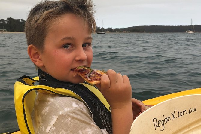 Batemans Bay Sunset Pizza Kayak Tour - Float and Feast - Pizza delivered to your kayak: how the feast really feels