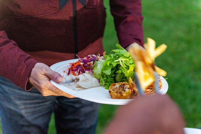 Baunti Fish Fry Tour with Hotel Transfers - What’s included on the plate (and what the “paddock to plate” theme really means)