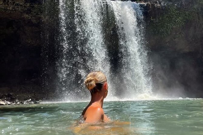 Behind The Bay - Explore Like a Local: Waterfalls/paddleboarding - Stop 3: Broken Head Nature Reserve lookouts and secret beaches