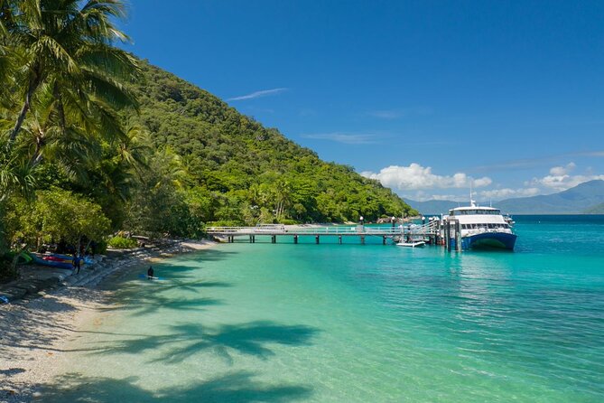 Best of Fitzroy Island Day Tour - Entering Fitzroy Island: 4 Hours of Island Time
