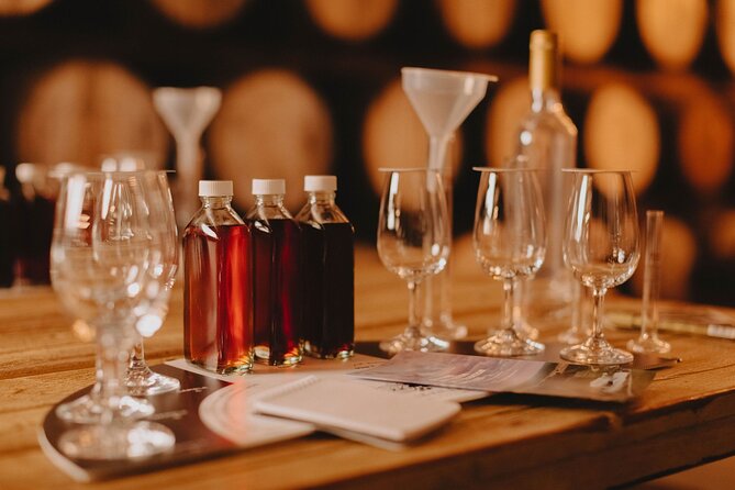 Blend Your Own Bottle of Muscat in Rutherglen - Bottling your blend with a custom label to take home