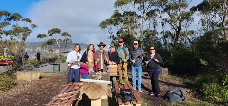 Blue Mountains: Aboriginal Experience Day Tour from Sydney - Welcome to Country and Bush Food Tasting With the Wiradjuri Guide