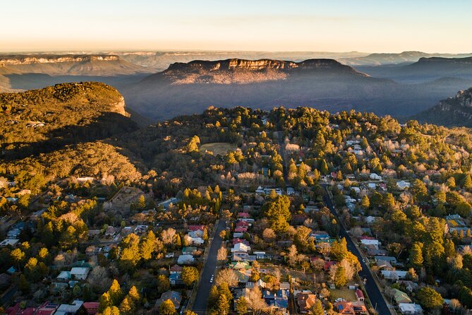 Blue Mountains Day Tour with Scenic World and Wildlife Park Entry - Lincoln’s Rock: extra panoramas with weather-dependent timing