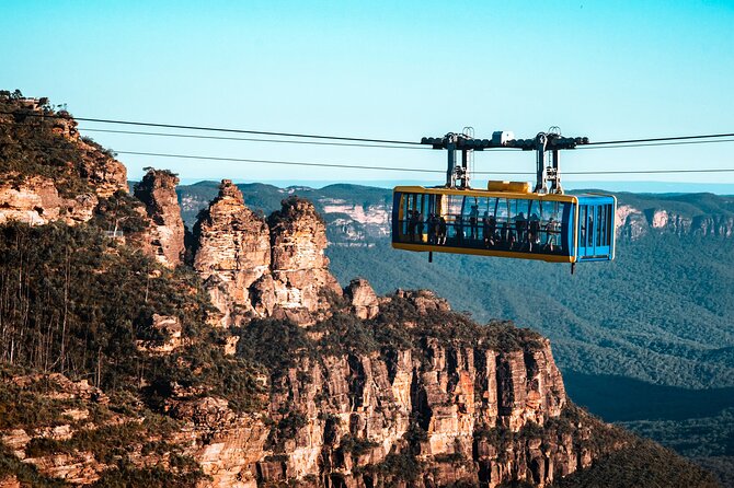 Blue Mountains Day Tour with Scenic World and Wildlife Park Entry - Echo Point and the Three Sisters: fast, iconic, and photo-friendly