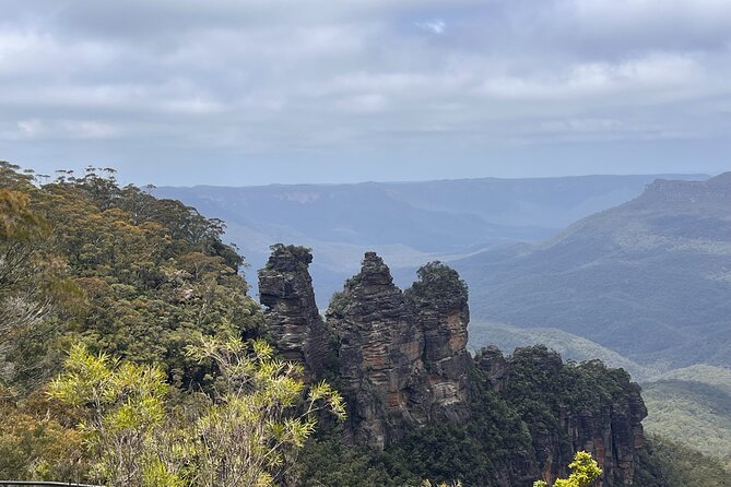 Blue Mountains Private Tour (Featherdale & Scenic World optional) - Echo Point and the Three Sisters: the photo stop you’ll keep coming back to
