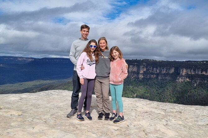 Blue Mountains Private Tour | Koala, Kangaroo, & Waterfalls Day - Three Sisters and Echo Point: the views people come for