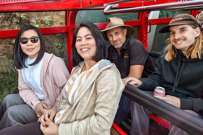 Blue Mountains Small Group Tour with Lunch, Zoo and Scenic World - Sydney Zoo: Guided Australian Exhibits Without Extra Thinking