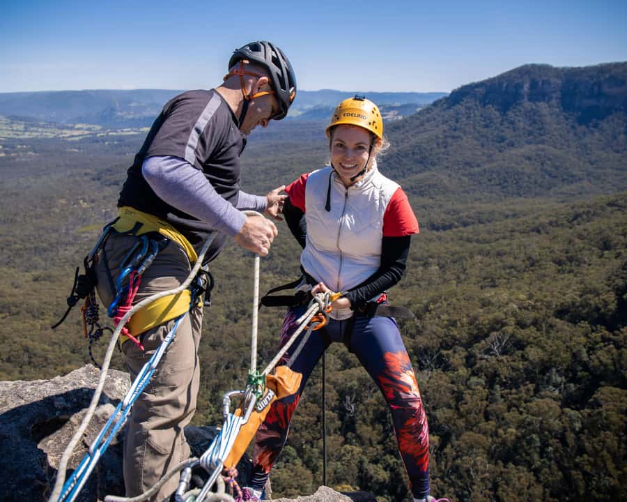 Blue Mountains: Spectacular Half Day Abseiling Adventure - The experience: coached abseiling in Blue Mountains National Park