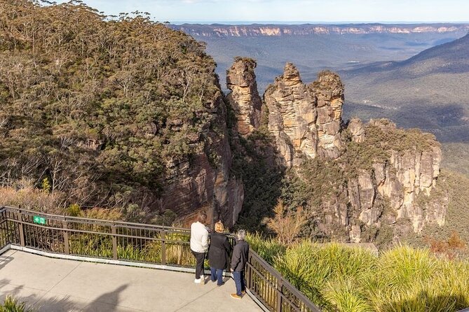 Blue Mountains Sunset Nature-based & Waterfall Tour from Sydney - The Sydney-to-Blue-Mountains Stretch: What the Stops Are Really For