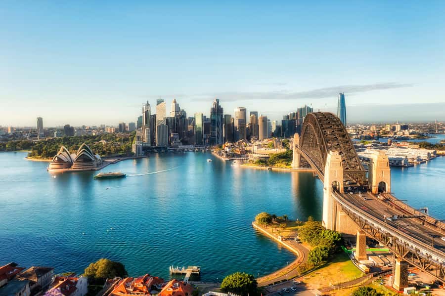 Blue Mountains Tour w/Lunch: Scenic World, Zoo & Koala Photo - Katoomba Cascades, Cahill’s Lookout, and Wentworth Falls: how the pacing changes