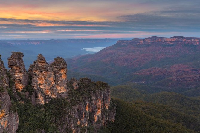 Blue Mountains Vintage Cadillac Tour with Local Guide - Leura Cascades: where the sound of water does half the work