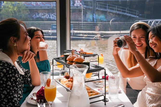 Bottomless Brunch Afloat in Melbourne - The 2-Hour Pace: A Relaxed Brunch Interruption (In a Good Way)
