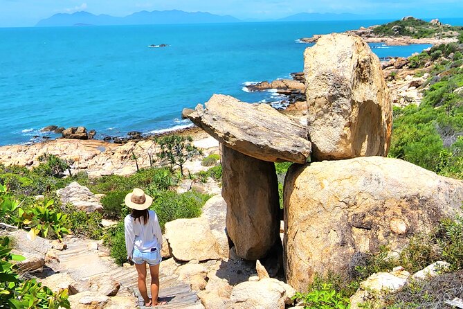 Bowen Beaches Discovery-Top of the Whitsundays - Food timing: snacks are included, but confirm lunch details