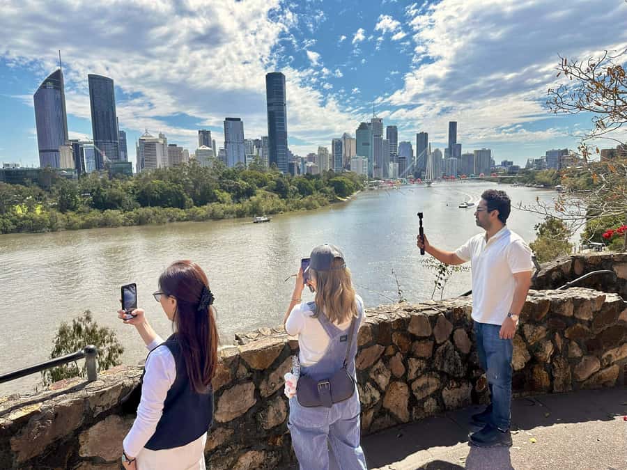 Brisbane Bus Tour: City highlights | Small group | Snack - CBD to South Bank Parklands: Riverfront Energy Without the Fuss