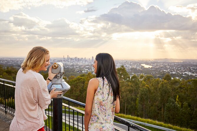 Brisbane Bus Tour: Max 10 people | Half Day | Morning tea inc. - Key things I’d notice right away