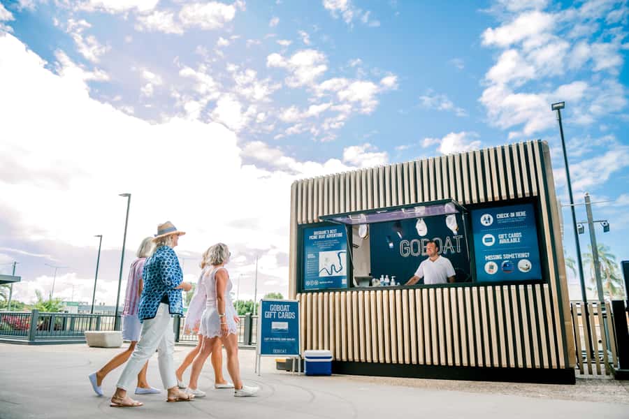 Brisbane: Electric Picnic Boat Rental from Breakfast Creek - Safety briefing and “learn it fast” steering