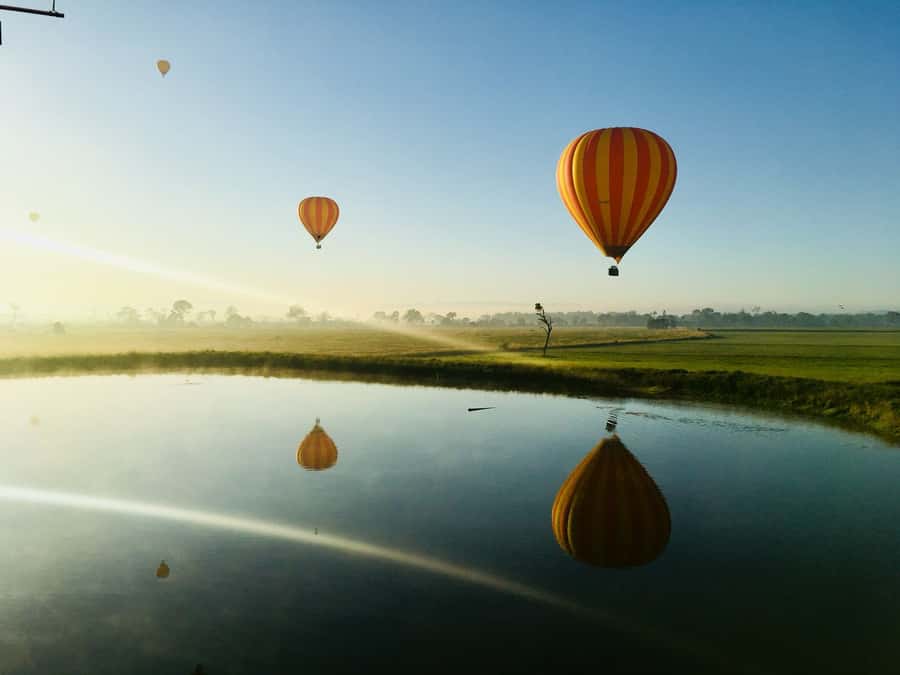 Brisbane: Hot Air Balloon Flight with Vineyard Breakfast - The sunrise flight route: Hinterland, Scenic Rim, and coast views