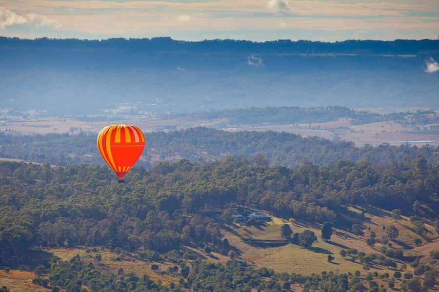 Brisbane: Hot Air Balloon Flight with Vineyard Breakfast - Price and value: why $350 can feel fair (or not)
