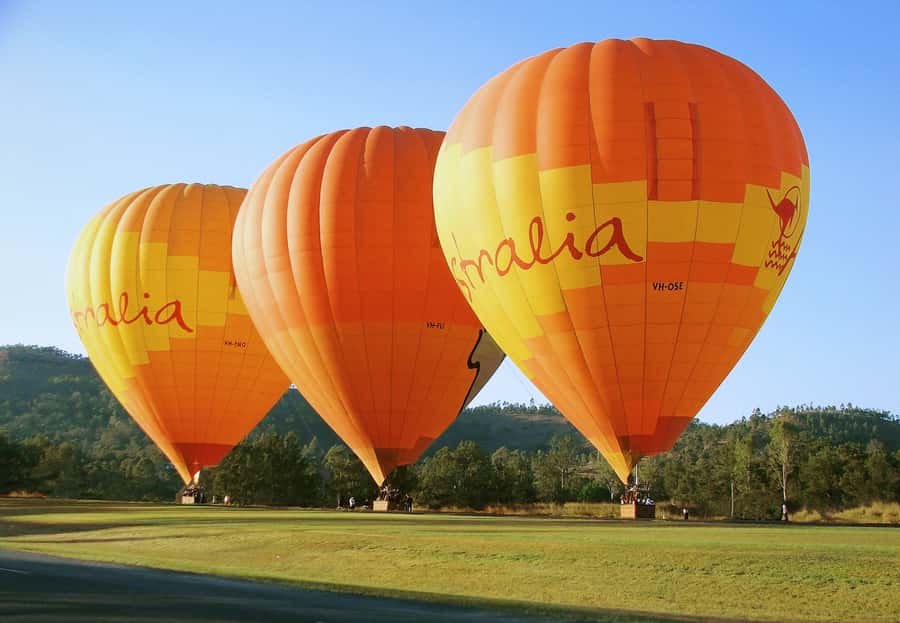 Brisbane: Hot Air Balloon Flight with Vineyard Breakfast - In the basket: what you’ll feel, and what to expect physically