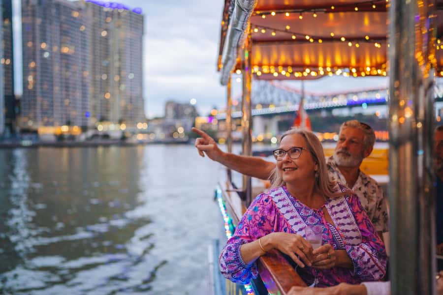 Brisbane: Midday 1.5-Hour Sightseeing Cruise 12.30pm-2.00pm - The narration style: history that doesn’t hijack your trip
