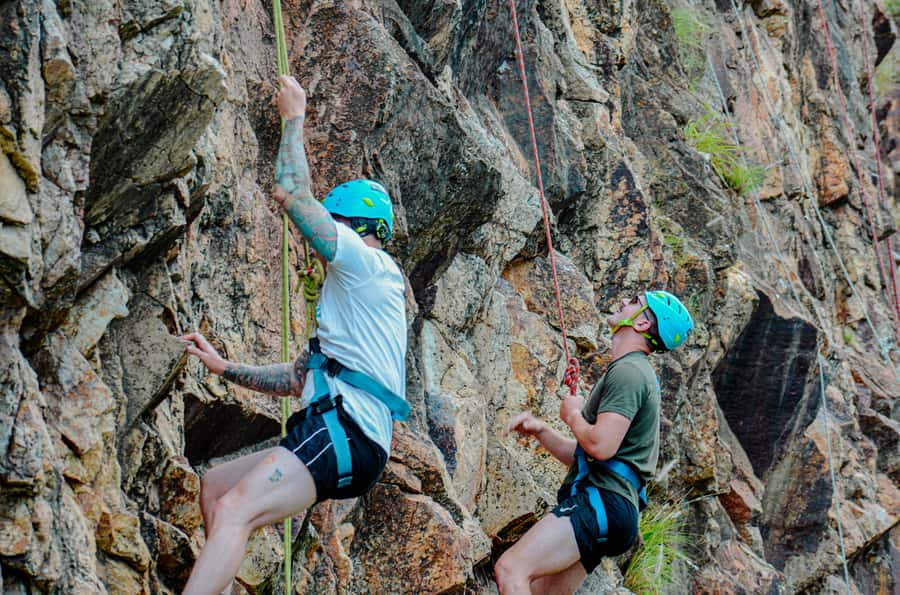 Brisbane: Outdoor Rock Climbing Session - Kangaroo Point Natural Cliffs: Why this spot makes climbing click