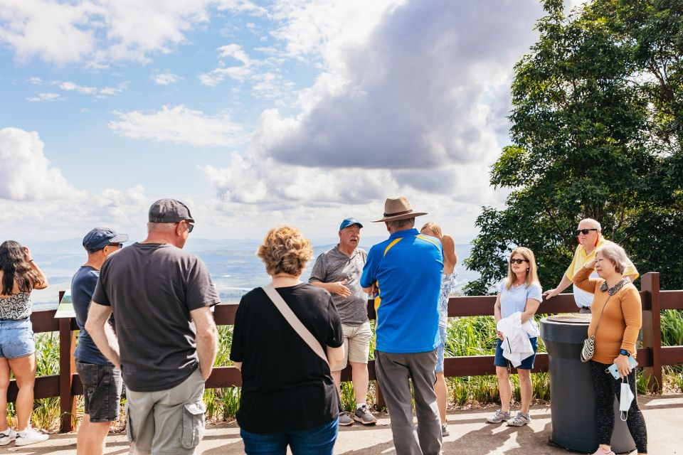 Brisbane: Rainforests, Waterfalls and Glow Worm Cave Tour - Hinze Dam Visitor Centre: wildlife by the water and a butterfly conservation twist