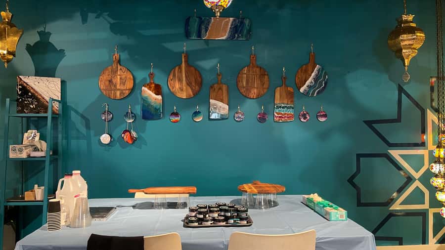Brisbane: Resin Art Classes - Cheeseboards & Coasters - What You’ll Take Home (and How to Think About the Result)