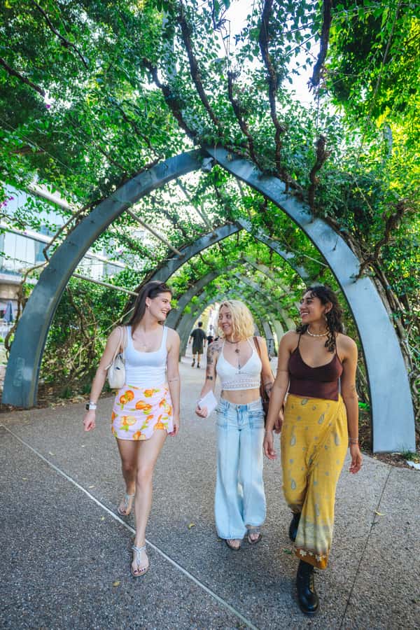 Brisbane: South Bank Combo Pass: 10:30am-2pm approx - Hearing the guide: the one drawback worth planning around