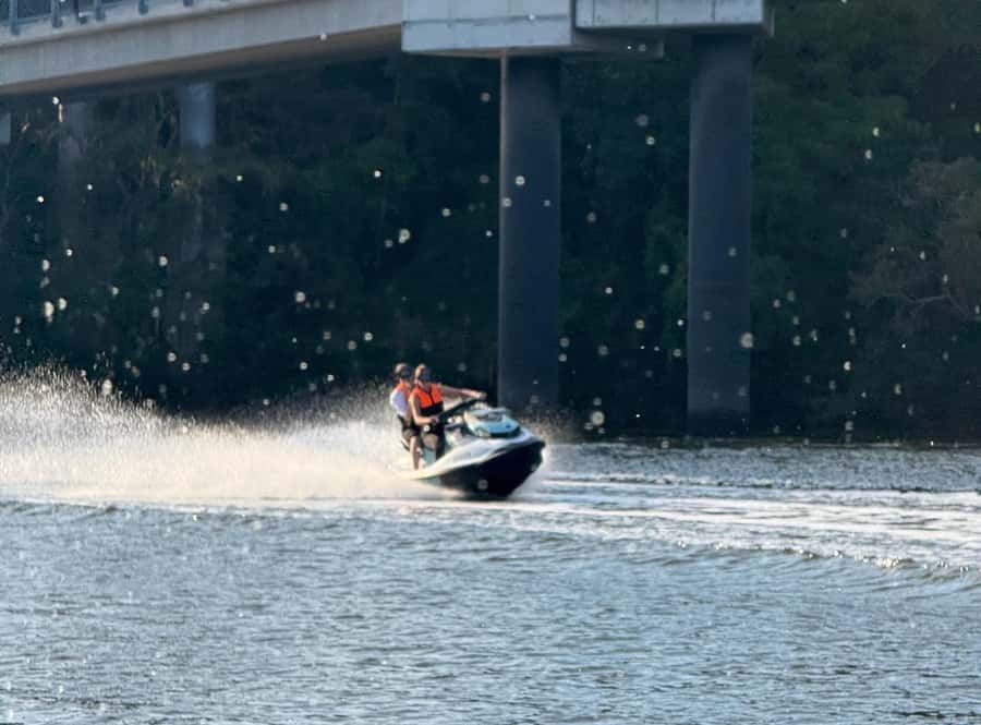 Brisbane: Sunset Jetski Tour on the Brisbane River - Who should book this Brisbane sunset jetski tour