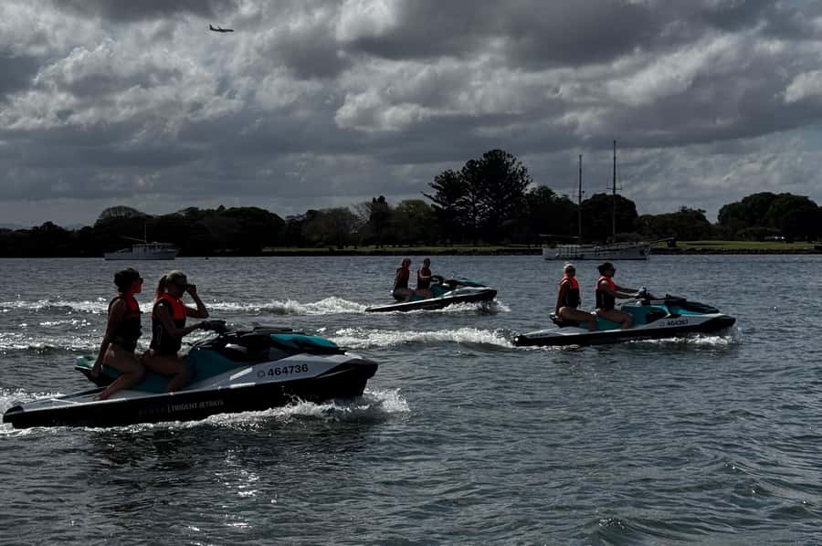 Brisbane: Sunset Jetski Tour on the Brisbane River - How the 1.5–2 hour ride is timed for maximum views