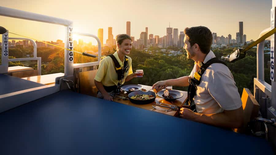 Brisbane: Vertigo Experience – Sunset bites - Harness up, climb up: how the experience flows hour by hour