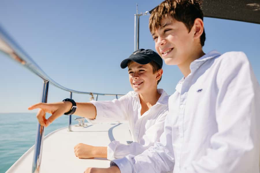 Broome: Snubfin Dolphin Cruises - The “Broome time” rhythm: transfers, safety, then out on the water