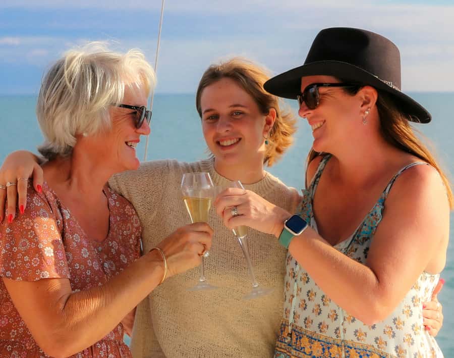 Broome: Whale Watching & Sunset Cruise - Food, Drinks, and BYO Rules on the Water